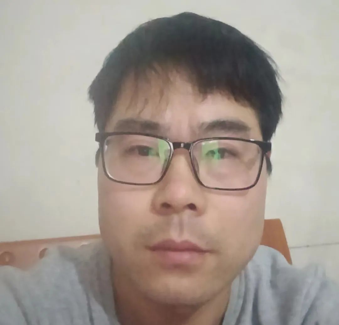 DƬ